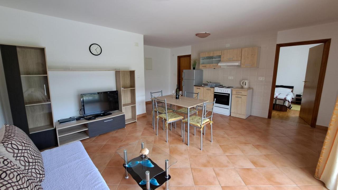 Cozy Apartments Baska מראה חיצוני תמונה