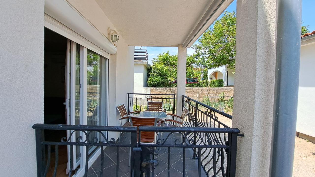 Cozy Apartments Baska מראה חיצוני תמונה