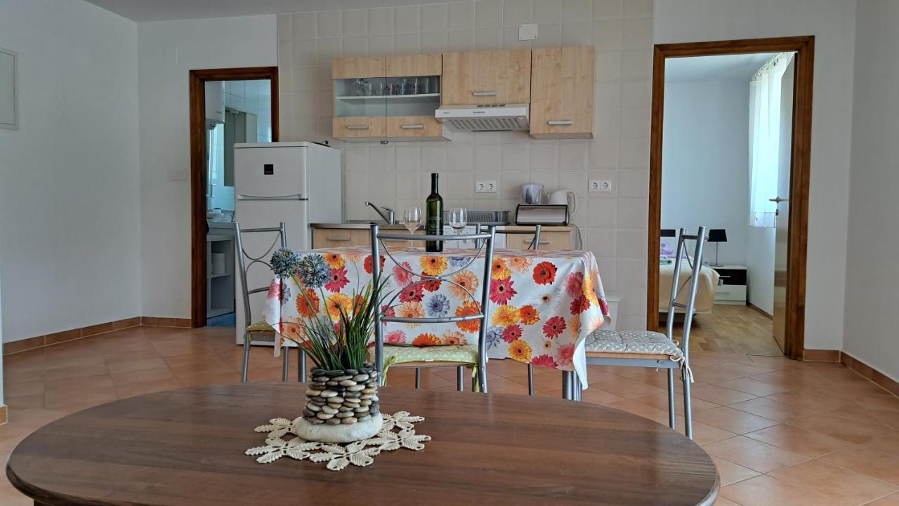 Cozy Apartments Baska מראה חיצוני תמונה