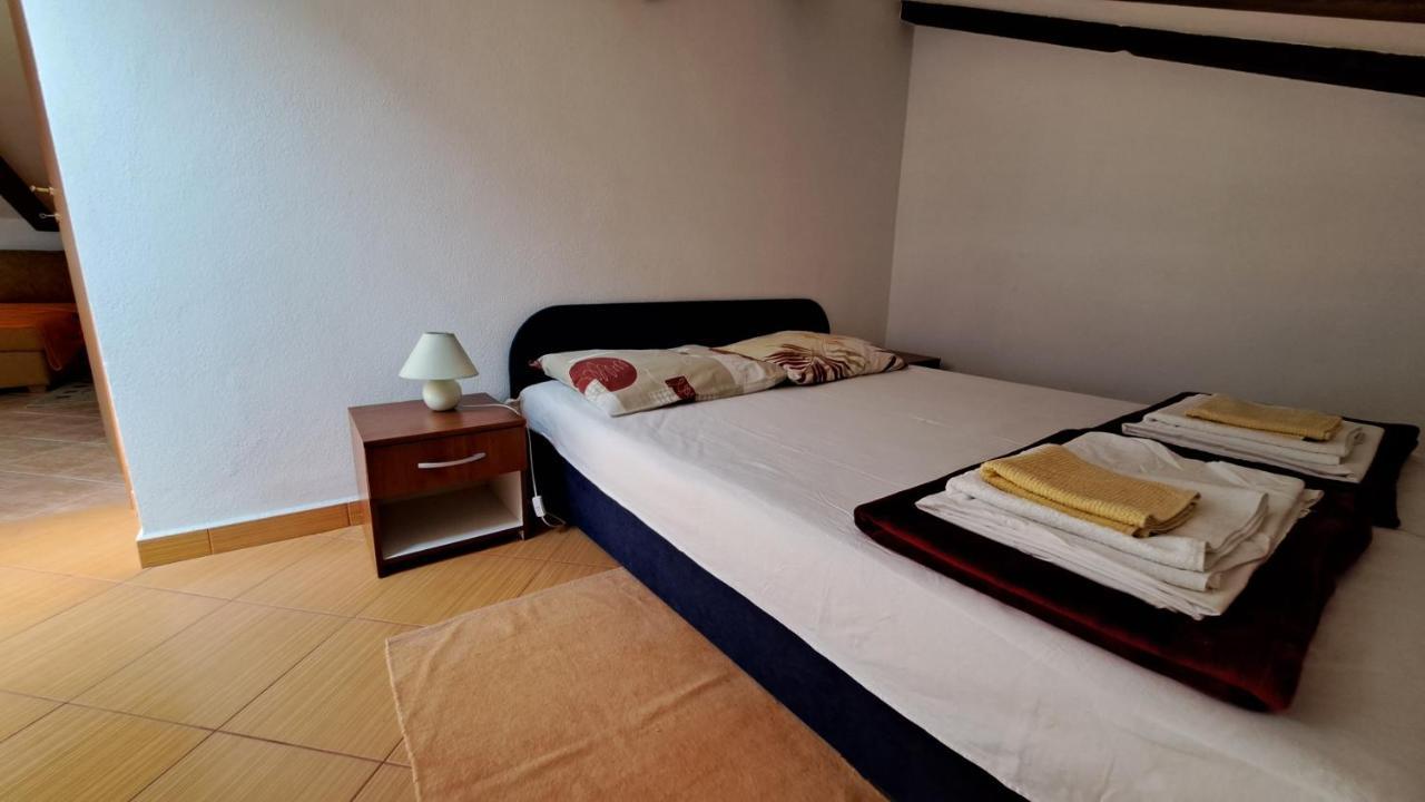 Cozy Apartments Baska מראה חיצוני תמונה