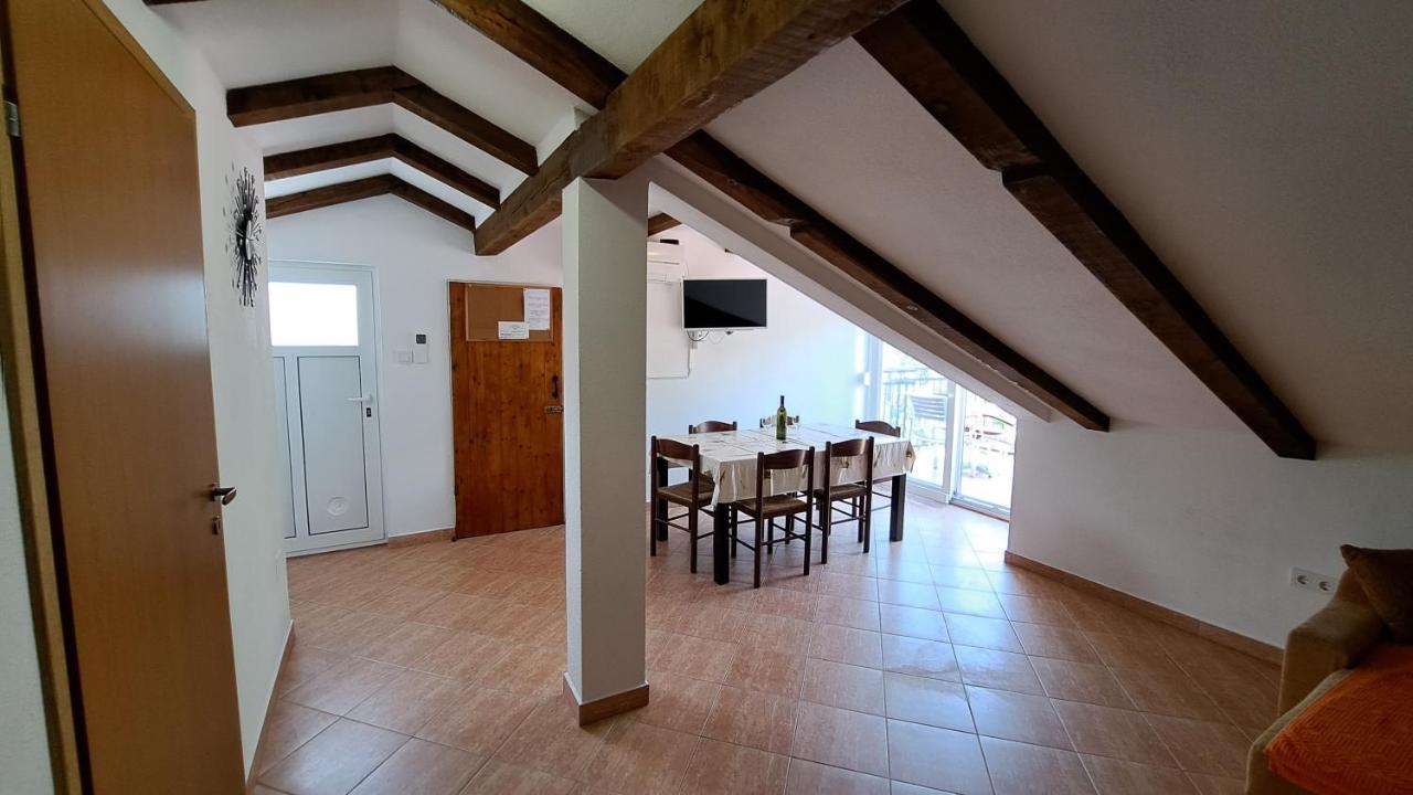 Cozy Apartments Baska מראה חיצוני תמונה